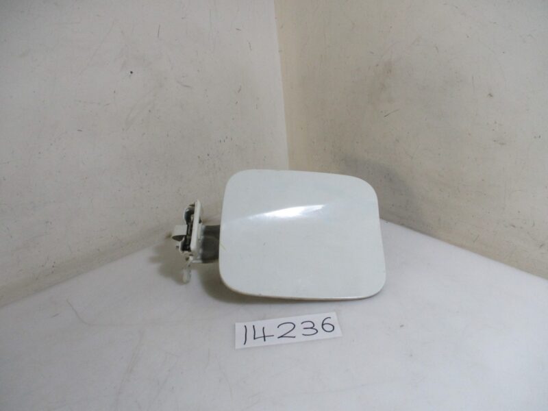 2011 HYUNDAI H1 2.5CRDI FUEL FLAP