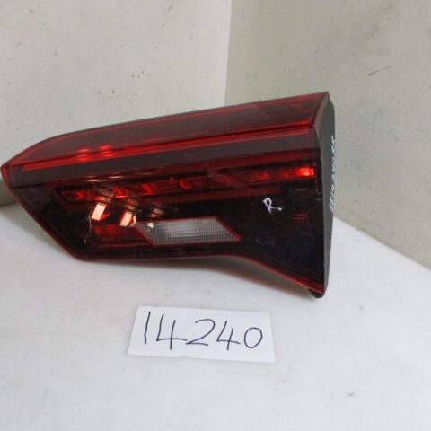 2022 VW T-ROC 2.0TSI R-LINE DSG RR BOOTLAMP