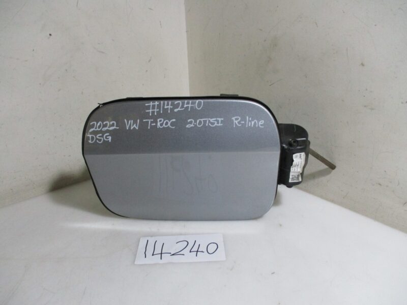 2022 VW T-ROC 2.0TSI R-LINE DSG FUEL FLAP