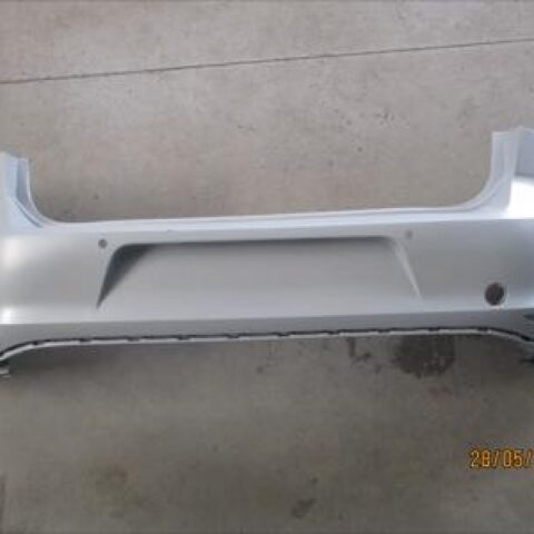 13-17 VW GOLF 7 REAR BUMPER + PDC HOLES