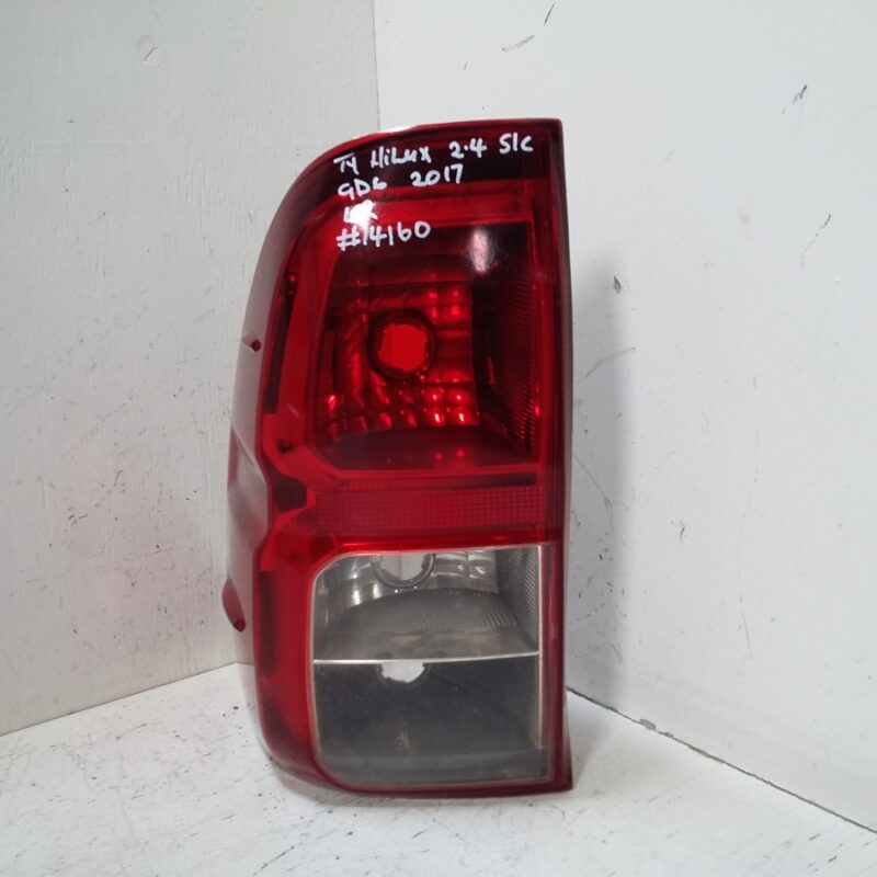 2018 TOYOTA HILUX 2.4 GD-6 TAILLAMP LH