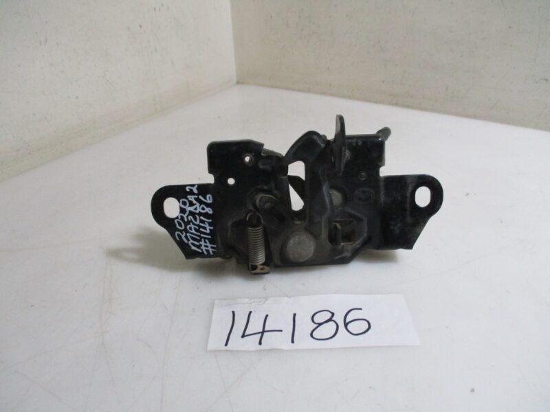 2020 MAZDA 2 1.5I H/B BONNET LOCK
