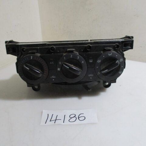 2020 MAZDA 2 1.5I H/B CLIMATE CONTROL UNIT