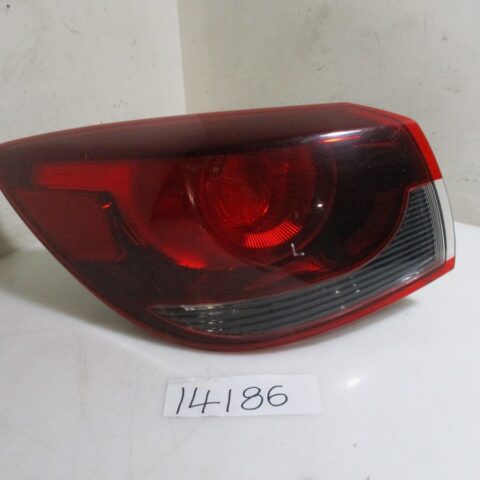 2020 MAZDA 2 1.5I H/B LR TAILLAMP