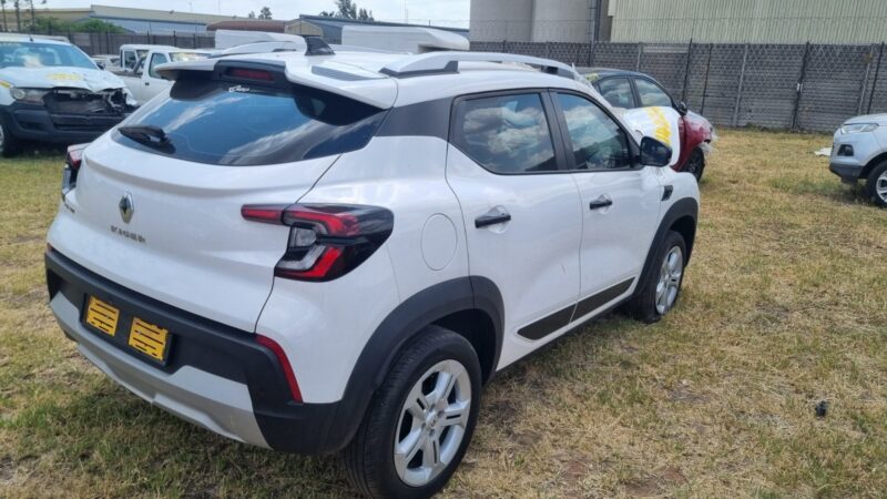 2022 RENAULT KIGER 1.0I ENERGY LIFE VARIOUS SPARES - Image 2