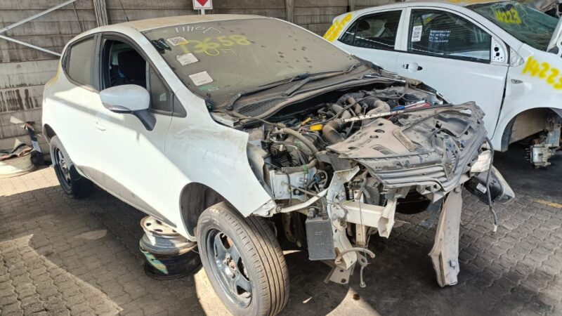 2017 RENAULT CLIO IV 900T VARIOUS SPARES