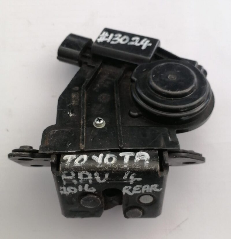 2016 TOYOTA RAV-4 2.0 GX BOOTLOCK