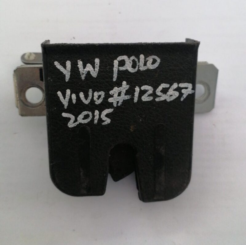 2015 VW POLO VIVO 1.4I H/B BOOTLOCK