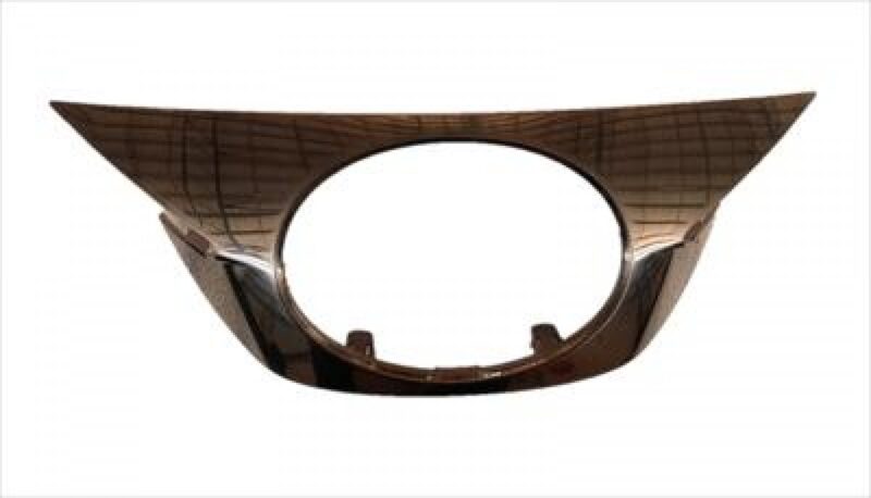 18-21 TOYOTA YARIS CENTRE GRILLE MOULDING