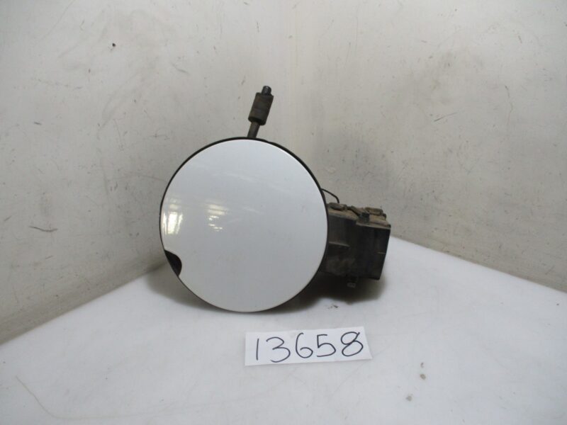 2017 RENAULT CLIO 4 900TI FUEL FLAP