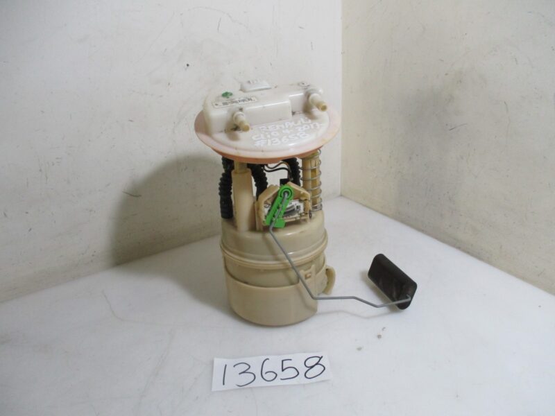 2017 RENAULT CLIO 4 900TI FUEL PUMP