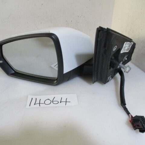2022 VW POLO 8 1.0TSI LIFE LH DOORMIRROR ELECT