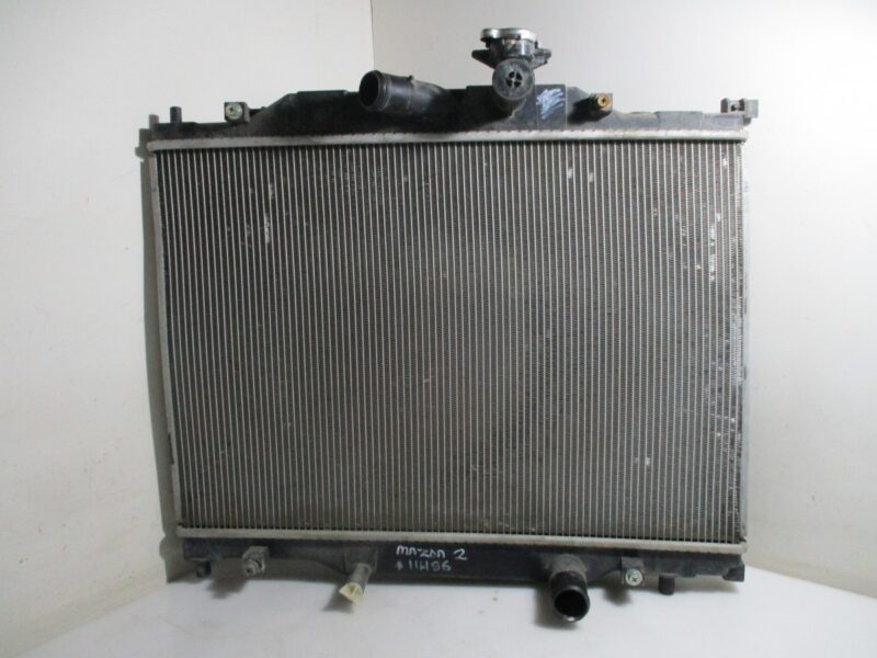 2020 MAZDA 2 1.5I H/B RADIATOR (OVERFLOW PIPE BROKEN)