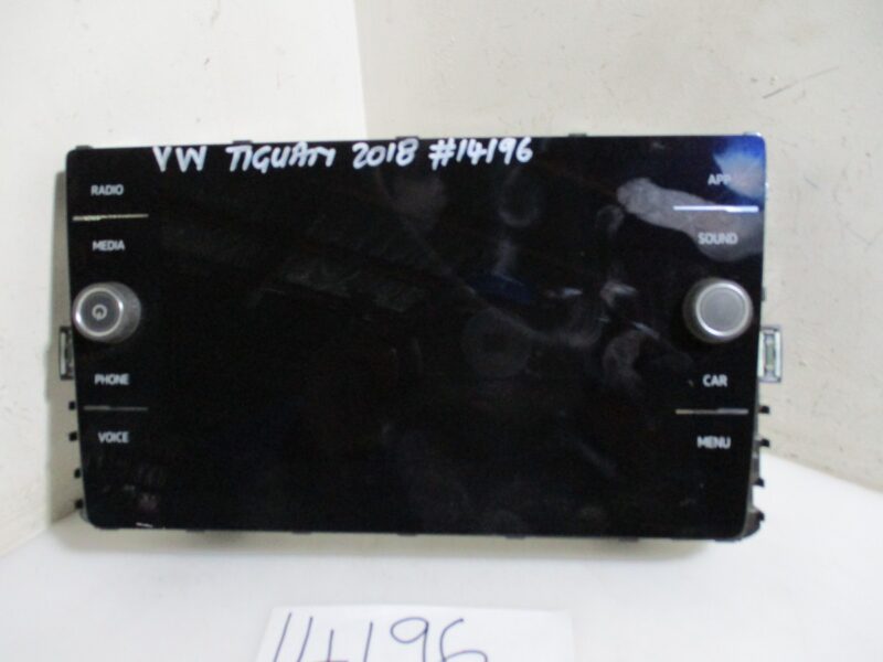 2018 VW TIGUAN 2.0TDI DSG R-LINE RADIO (SCREEN ONLY)