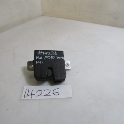 2013 VW POLO VIVO 1.4I H/B BOOTLOCK