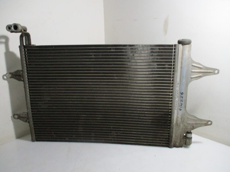 2013 VW POLO VIVO 1.4I H/B AC RADIATOR