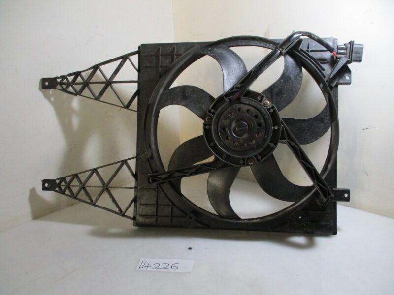 2013 VW POLO VIVO 1.4I H/B RADIATOR FAN (SLIGHT DAMAGED)