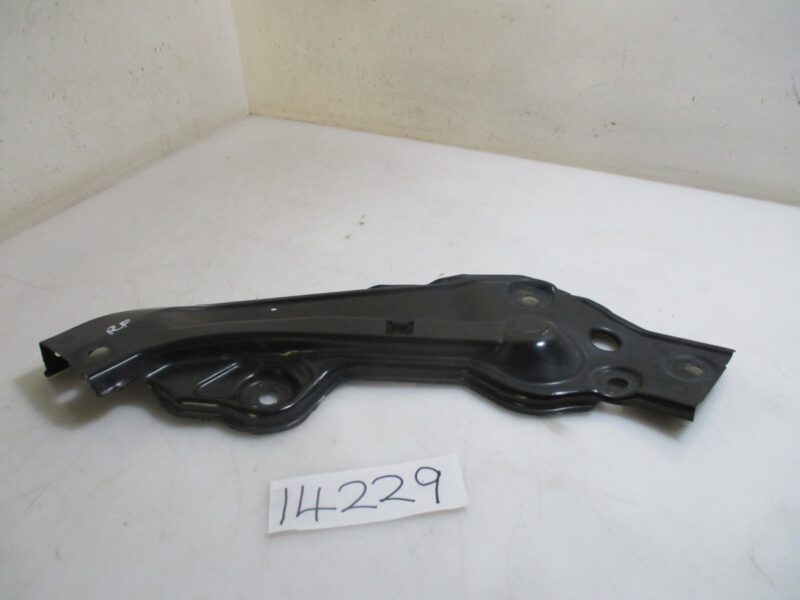 2019 VW POLO 8 1.0 TSI RH HEADLAMP BRACKET UPPER