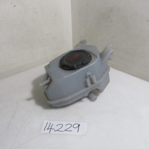 2019 VW POLO 8 1.0TSI RADIATOR BOTTLE WITH CAP