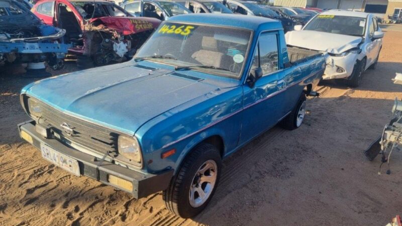 1999 NISSAN 1400