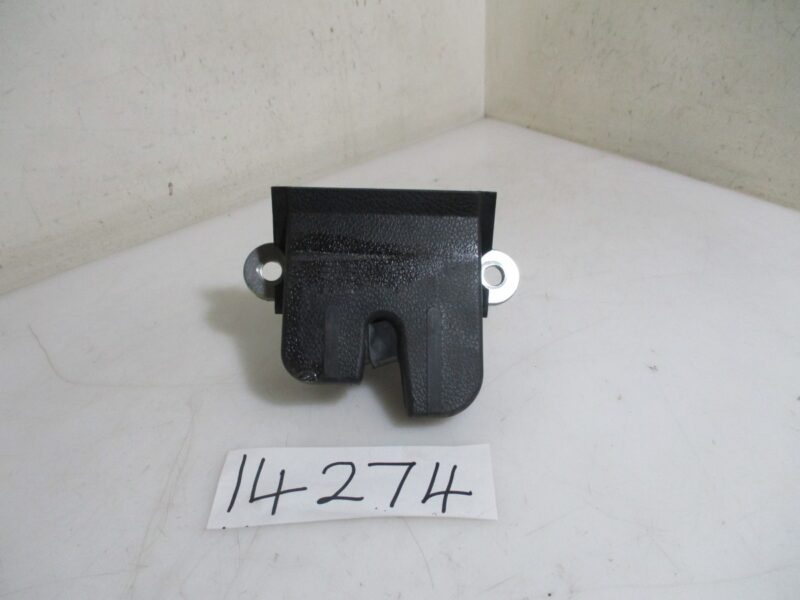 2022 VW POLO VIVO 2 1.4I H/B BOOTLOCK