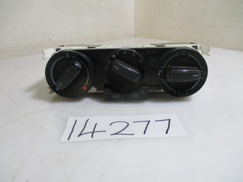 2023 VW POLO VIVO 2 1.4I H/B CLIMATE CONTROL UNIT