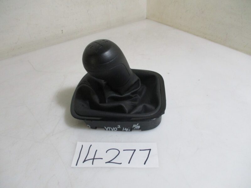 2023 VW POLO VIVO 2 1.4I H/B GEAR SHIFT KNOB