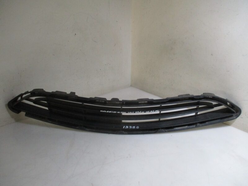 2017 TOYOTA AYGO 1.0I BUMPER CENTRE GRILLE (UPPER)