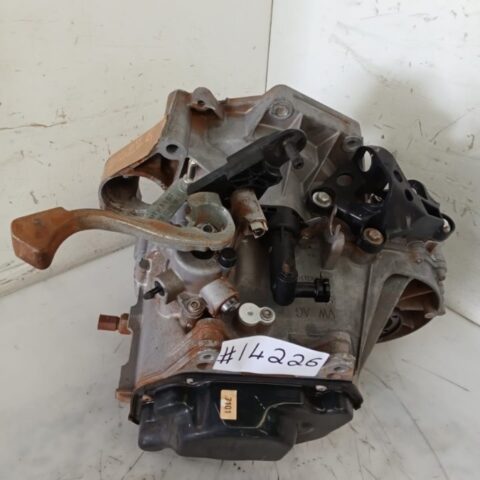 2013 VW POLO VIVO 1.4i MANUAL GEARBOX; ENG NO: CLP; 5 SPEED
