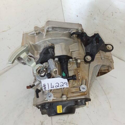 2019 VW POLO 8 1.0TSi MANUAL GEARBOX; ENG NO: CHZ; 5 SPEED