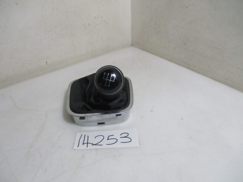 2020 VW POLO 7 1.6I SEDAN GEAR SHIFT KNOB