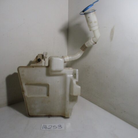 2020 VW POLO 7 1.6I SEDAN WINDSCREEN WASHER BOTTLE