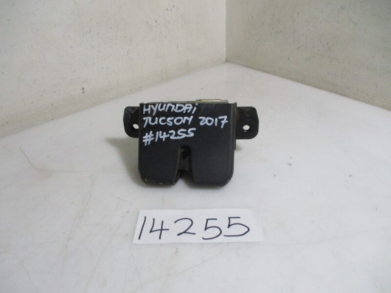 2017 HYUNDAI TUCSON 2.0I BOOTLOCK