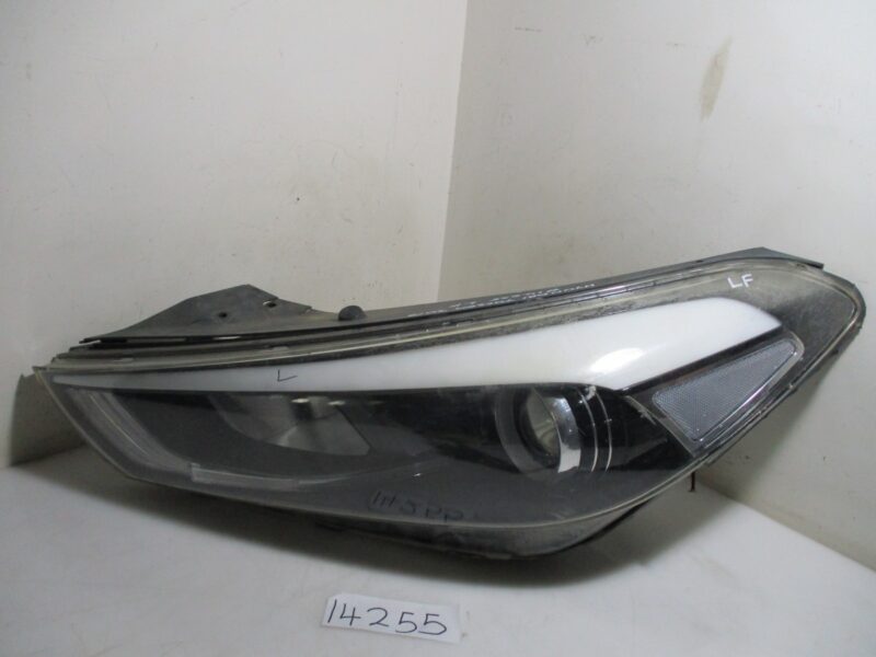 2017 HYUNDAI TUCSON 2.0I LH HEADLAMP