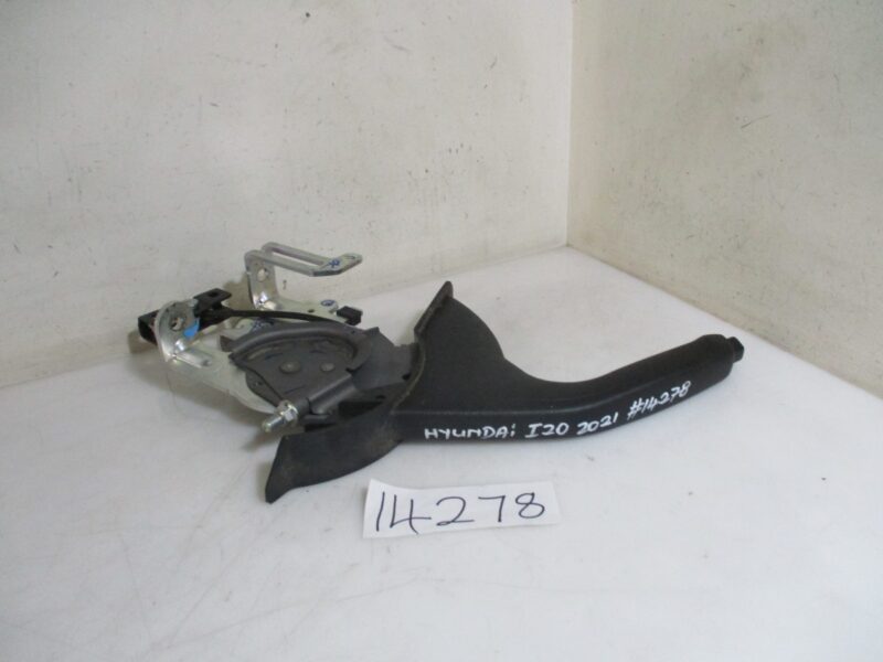 2021 HYUNDAI I20 1.2I MOTION HANDBRAKE LEVER