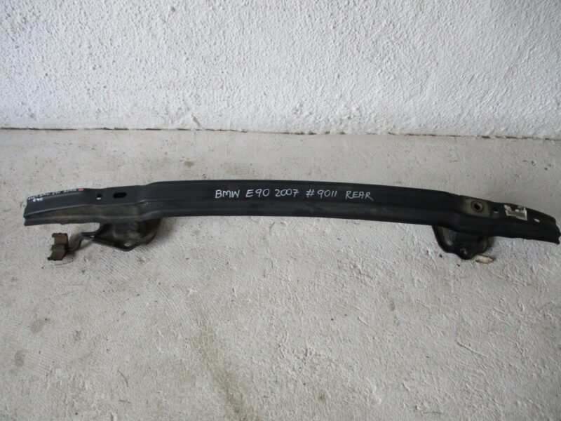 2007 BMW E90 320I REAR BUMPER STIFFENER