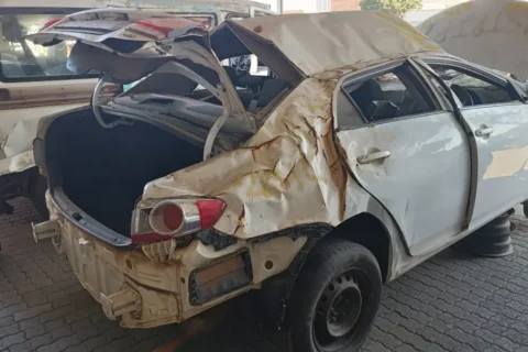 2011 TOYOTA COROLLA PRO 1.6I VARIOUS SPARES - Image 4