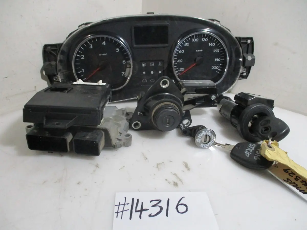 2015 RENAULT DUSTER 1.6I LOCKSET (103 203Km)