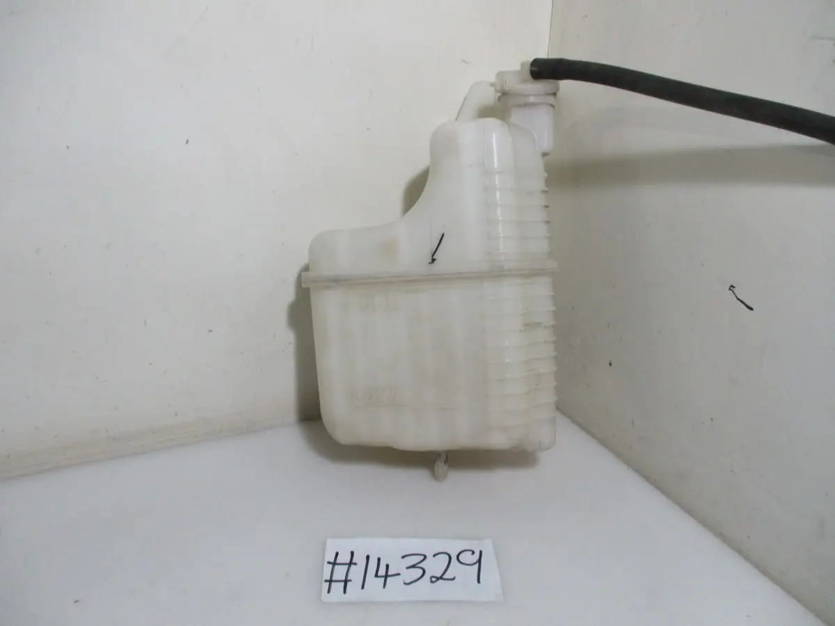 2021 TOYOTA AVANZA 1.5SX AUTO RADIATOR OVERFLOW BOTTLE
