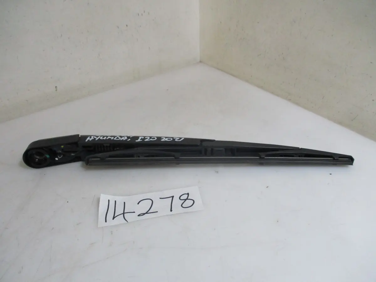 2021 HYUNDAI I20 1.2I MOTION REAR WIPER ARM