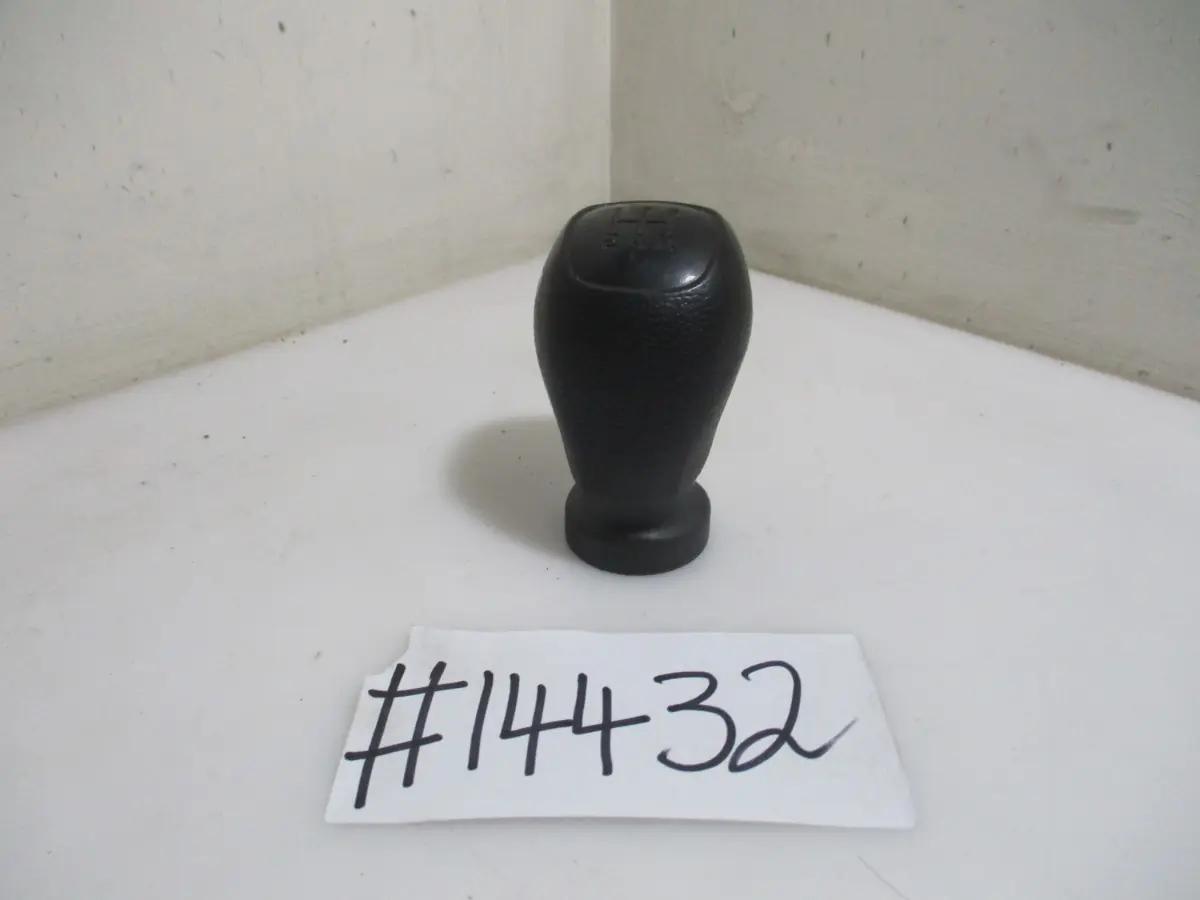 2018 HYUNDAI I20 1.2I H/B GEAR SHIFT KNOB