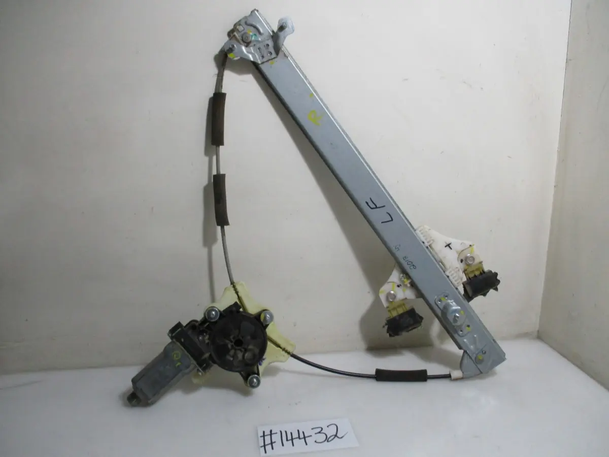 2018 HYUNDAI I20 1.2I H/B LF WINDER MECH + MOTOR