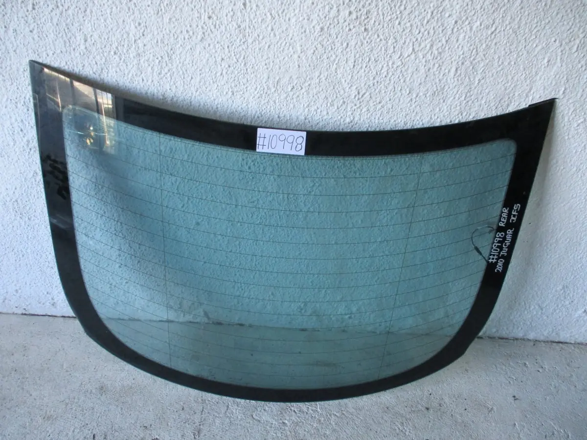 2010 JAGUAR XF 3.0D REAR WINDSCREEN
