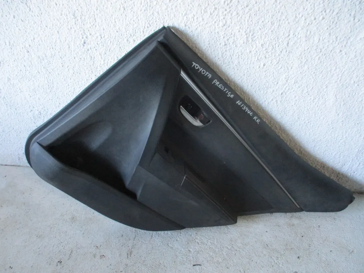 2018 TOYOTA COROLLA 1.3I PRESTIGE RR DOOR PANEL
