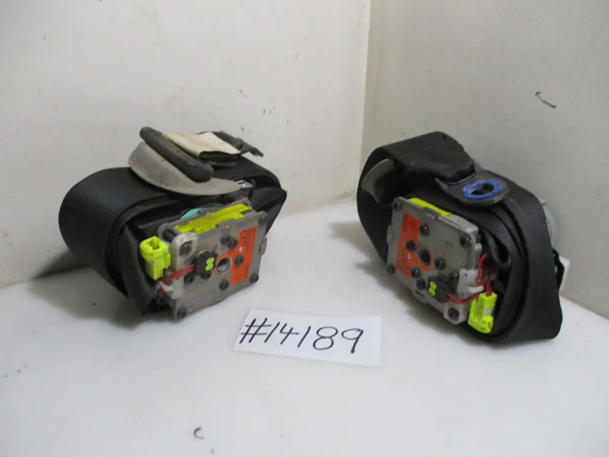 2015 TOYOTA COROLLA 1.6I QUEST LF SAFETY BELT (EACH)