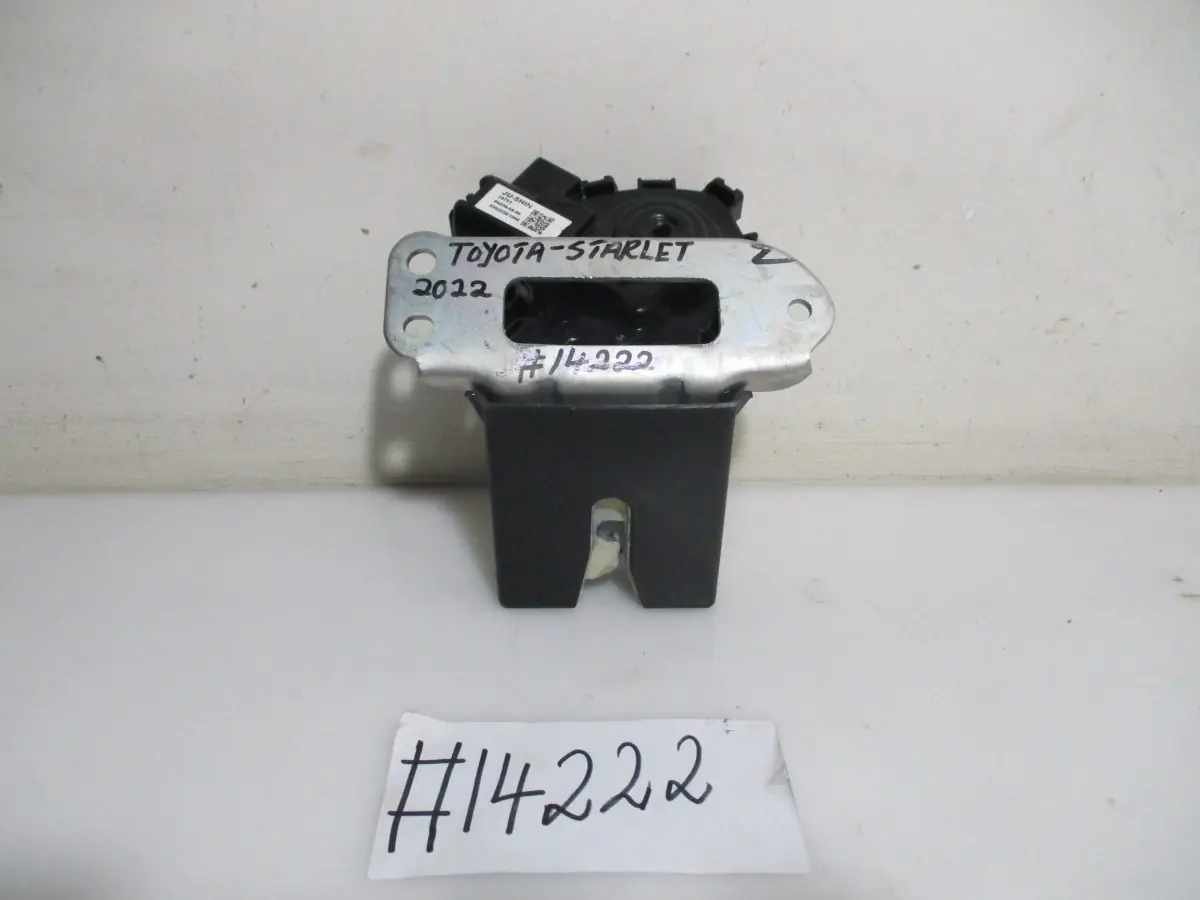 2023 TOYOTA STARLET 1.5I A/T BOOTLOCK