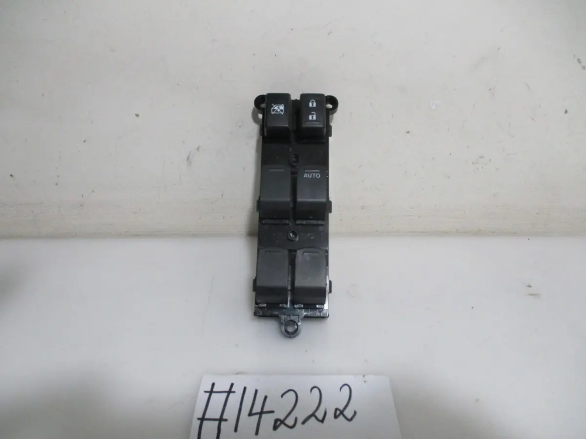 2023 TOYOTA STARLET 1.5I A/T RF WINDOW SWITCH