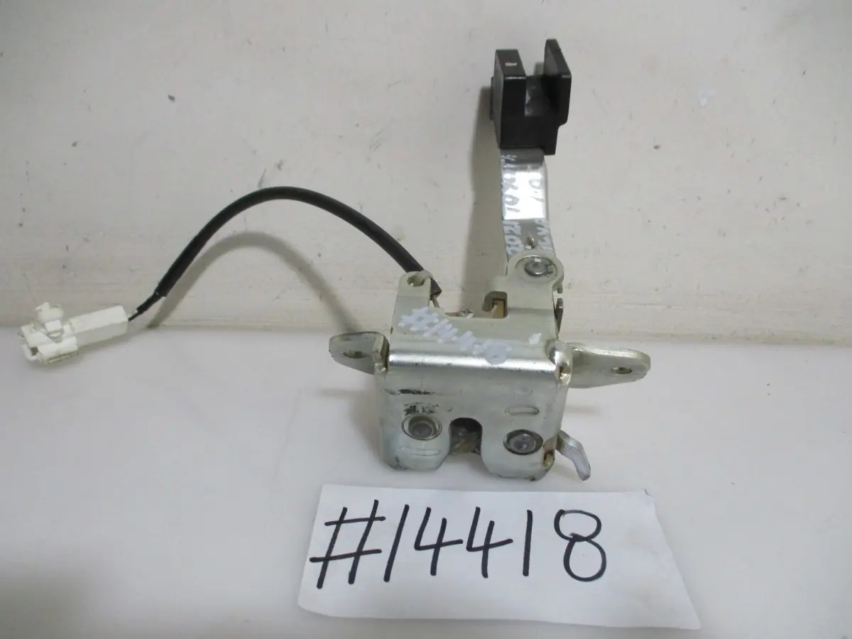2021 TOYOTA AGYA 1.0I BOOTLOCK