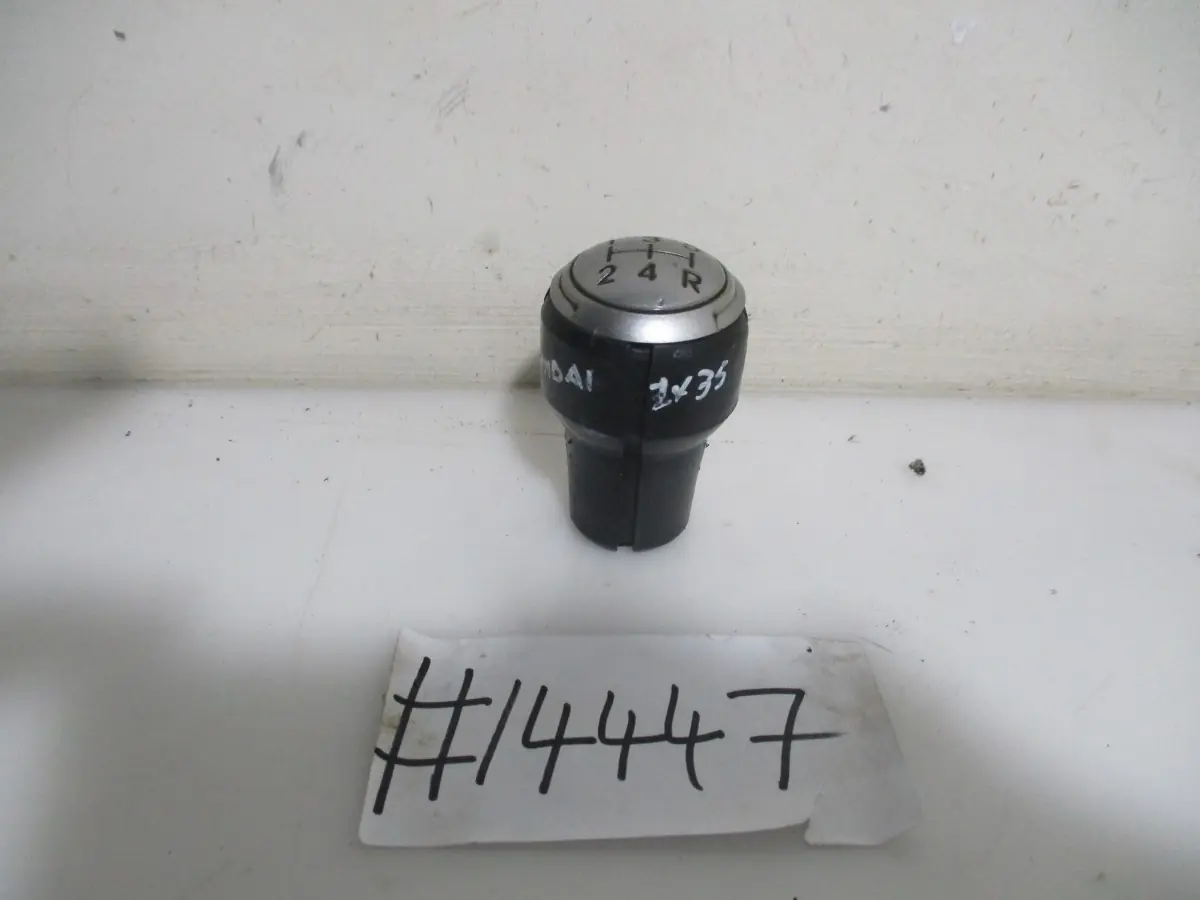 2010 HYUNDAI IX35 2.0I GEARSHIFT KNOB