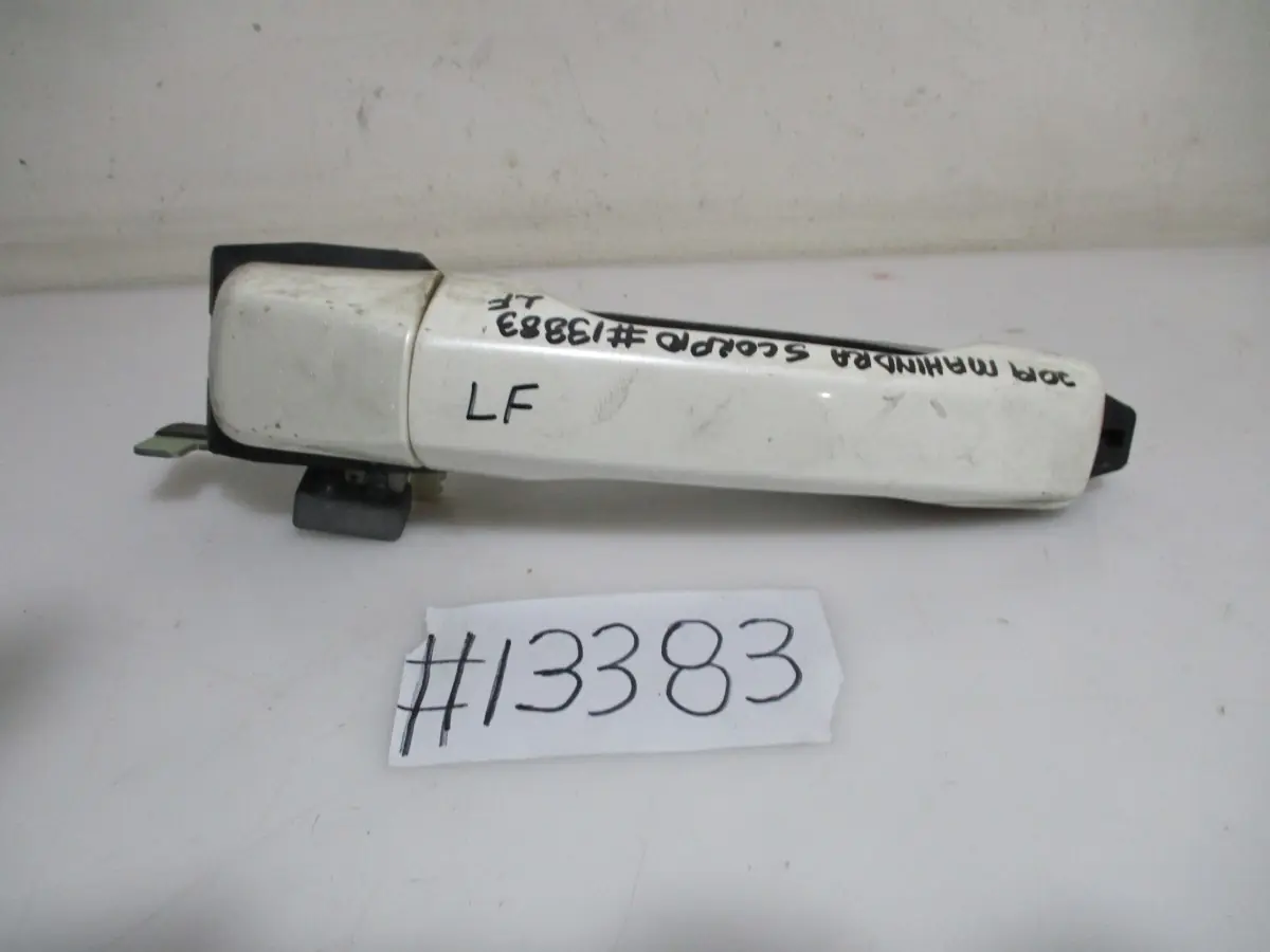 2019 MAHINDRA SCORPIO S11 SUV LF DOOR HANDLE